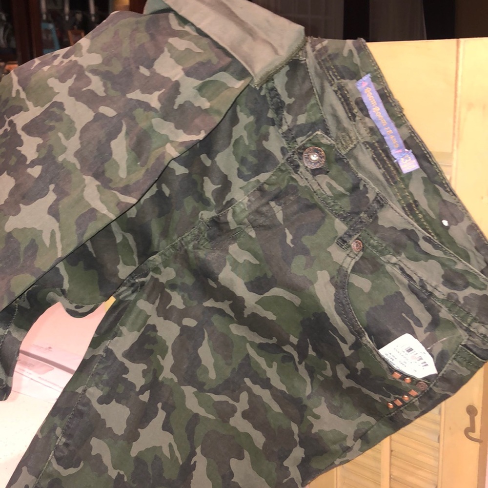 Women Camouflage pant